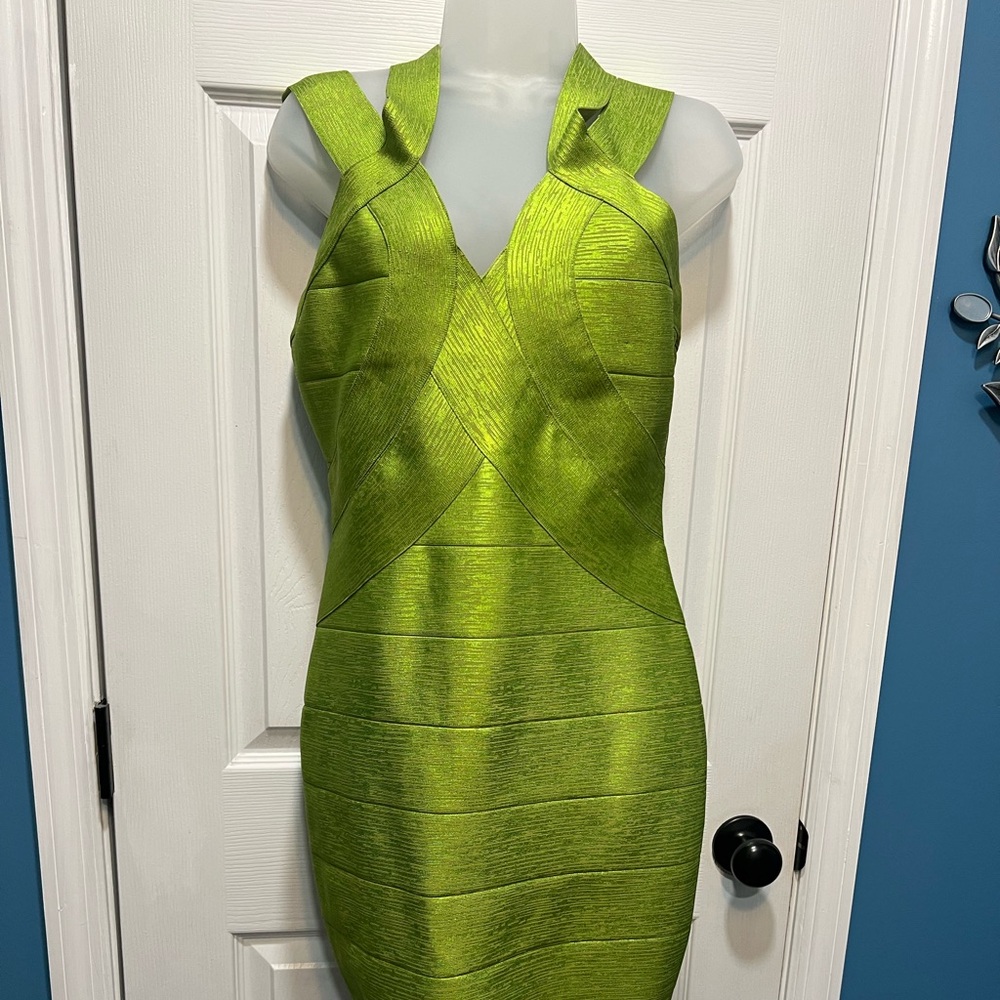 Bebe Dress